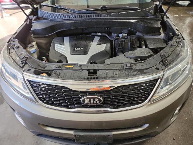 Photo 12 from auction – 2015 KIA SORENTO EX with VIN 5XYKUDA72FG601171