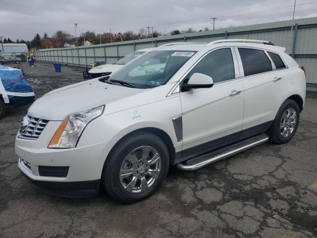 CADILLAC SRX LUXURY 2015 with VIN 3GYFNEE38FS517781 - Photo from auction