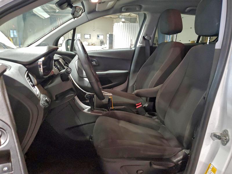 Zdjęcie 7 z aukcji – 2019 CHEVROLET TRAX LS z VIN 3GNCJNSB7KL255201