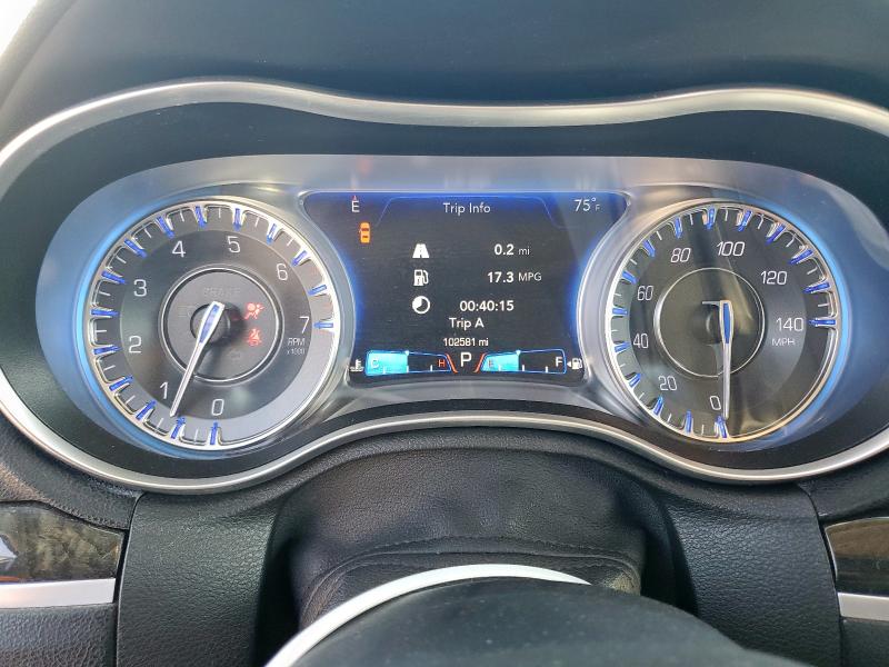 Photo 9 from auction – 2018 CHRYSLER 300 LIMITE with VIN 2C3CCAEG9JH127296