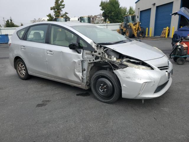 Photo 4 from auction – 2013 TOYOTA PRIUS V with VIN JTDZN3EUXD3228985