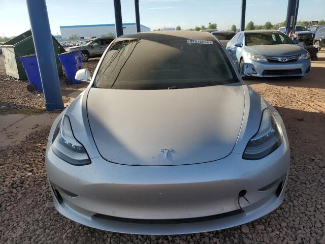 Photo 5 from auction – 2018 TESLA MODEL 3 with VIN 5YJ3E1EA4JF048688