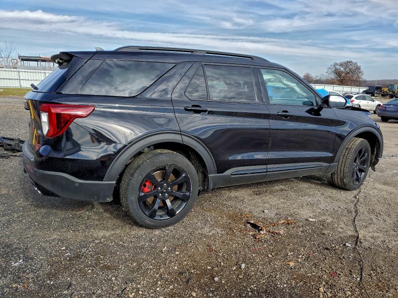 Photo 3 from auction – 2023 FORD EXPLORER S with VIN 1FM5K8GC9PGA62105