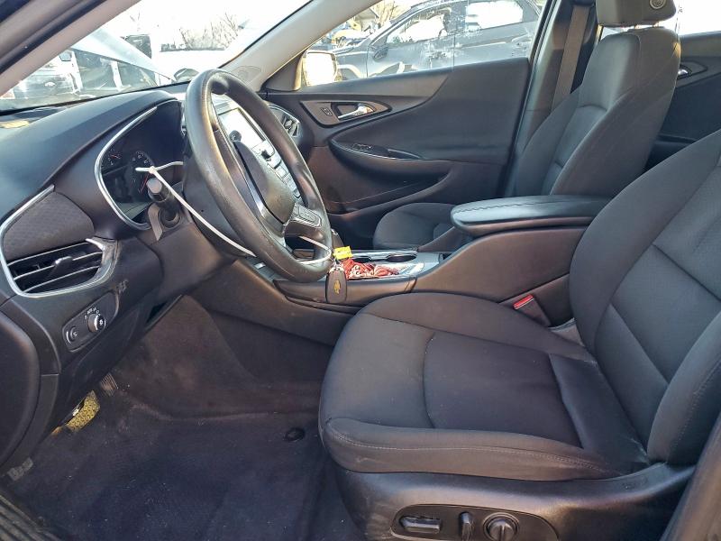 Photo 7 from auction – 2018 CHEVROLET MALIBU LT with VIN 1G1ZD5ST2JF255613