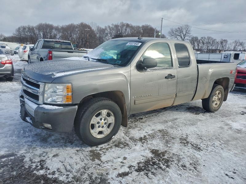 CHEVROLET SILVERADO 2009 with VIN 1GCEK29099Z126350 - Photo from auction