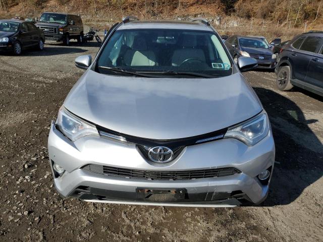 Photo 5 from auction – 2016 TOYOTA RAV4 XLE with VIN 2T3RFREV9GW479717
