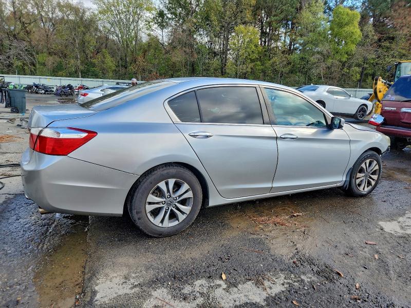 Photo 3 from auction – 2015 HONDA ACCORD LX with VIN 1HGCR2F3XFA075034