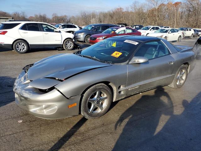 PONTIAC FIREBIRD 2001 with VIN 2G2FV22G812146703 - Photo from auction