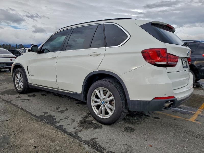 Photo 2 from auction – 2015 BMW X5 XDRIVE3 with VIN 5UXKR0C59F0P12049