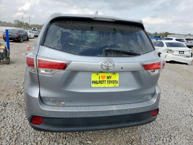 صورة رقم 6 من المزاد - 2016 TOYOTA HIGHLANDER مع VIN 5TDKKRFH2GS505503