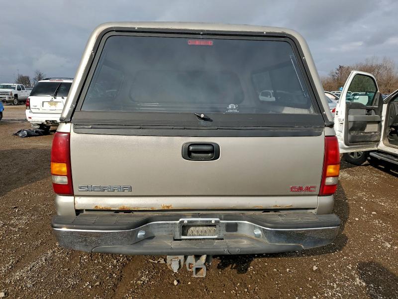 Photo 6 from auction – 2003 GMC NEW SIERRA with VIN 2GTEK19T131166894
