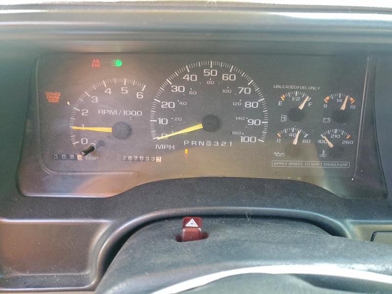 Photo 9 from auction – 1997 CHEVROLET GMT-400 K1 with VIN 2GCEK19R3V1142202