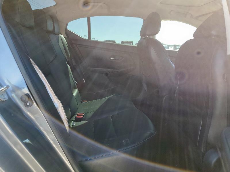 Photo 10 from auction – 2022 NISSAN SENTRA SR with VIN 3N1AB8DVXNY233614