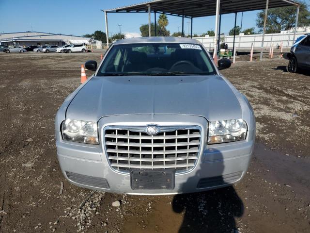 Photo 5 from auction – 2005 CHRYSLER 300 with VIN 2C3JA43R45H582923