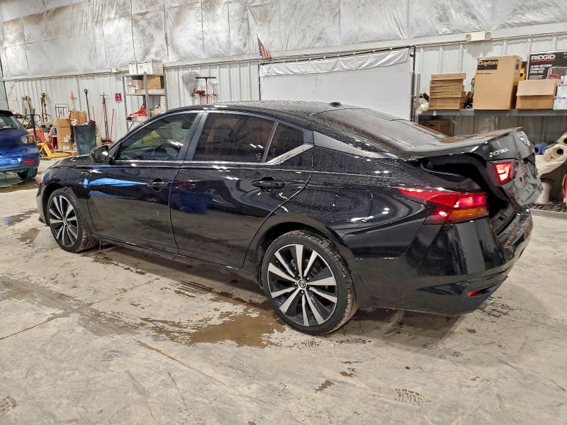 Photo 2 from auction – 2022 NISSAN ALTIMA SR with VIN 1N4BL4CW7NN342147