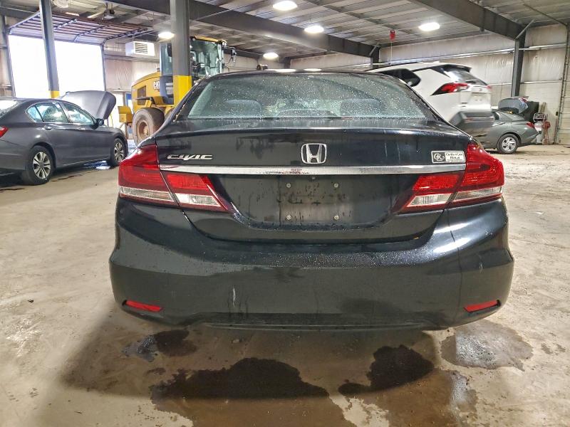 Photo 6 from auction – 2015 HONDA CIVIC LX with VIN 19XFB2E52FE072645