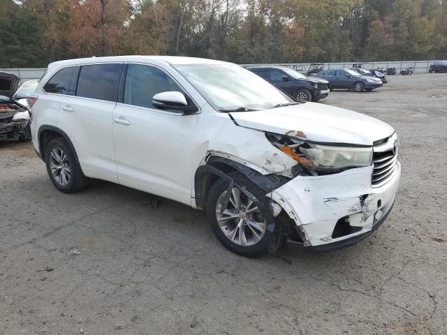 Photo 4 from auction – 2015 TOYOTA HIGHLANDER with VIN 5TDZKRFH2FS117653