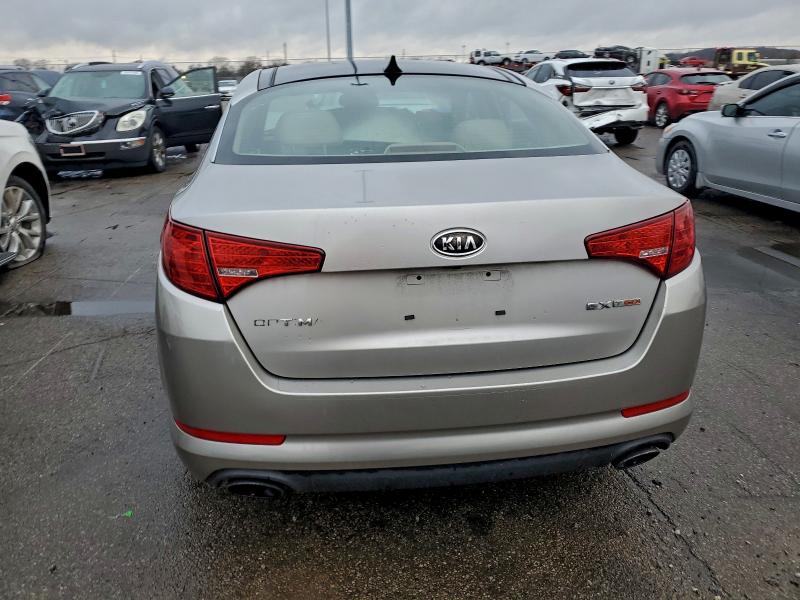Photo 6 from auction – 2011 KIA OPTIMA EX with VIN KNAGN4A69B5139251