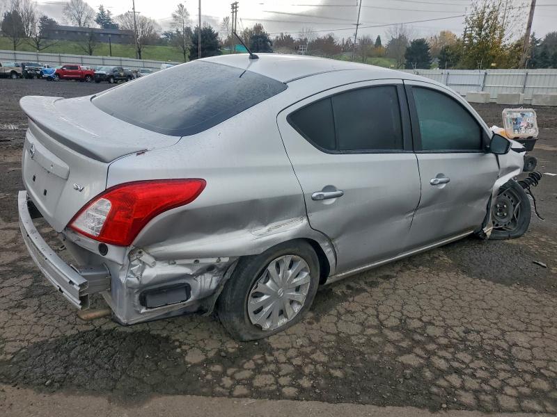 Photo 3 from auction – 2019 NISSAN VERSA S with VIN 3N1CN7AP5KL868121