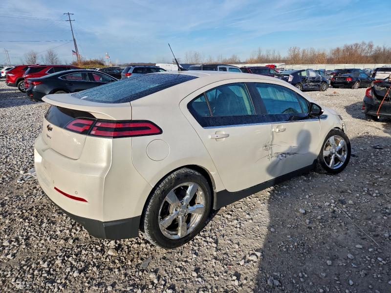 Photo 3 from auction – 2014 CHEVROLET VOLT with VIN 1G1RD6E42EU124113