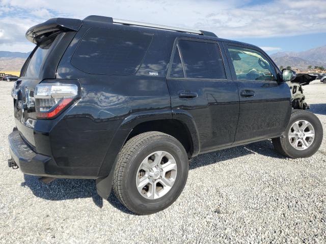 Photo 3 from auction – 2021 TOYOTA 4RUNNER SR with VIN JTENU5JR4M5873954