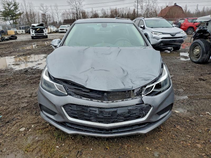 Photo 5 from auction – 2018 CHEVROLET CRUZE with VIN 1G1BE5SM5J7106579