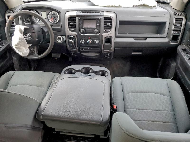 Photo 8 from auction – 2017 RAM 1500 ST with VIN 3C6RR7KT7HG602440