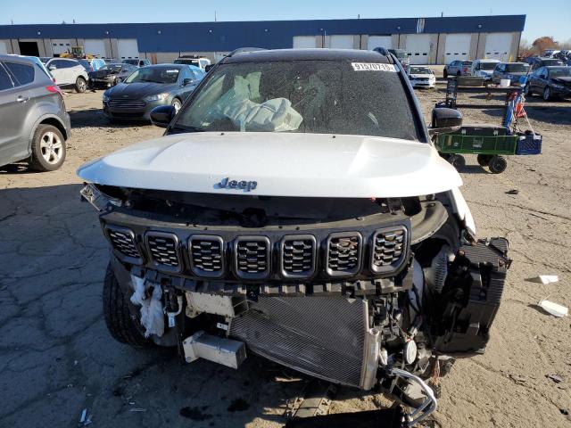 Photo 5 from auction – 2024 JEEP COMPASS LI with VIN 3C4NJDCN6RT114313