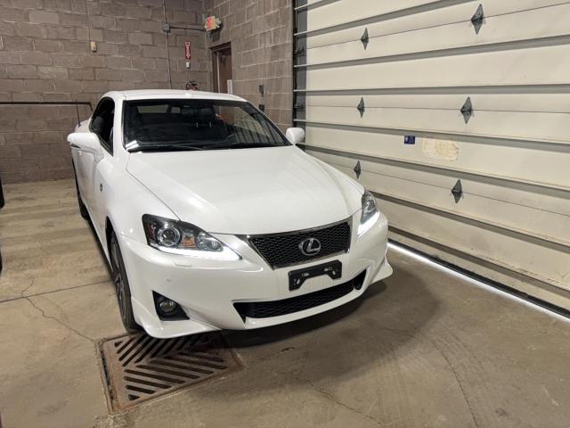 LEXUS IS 250 2015 with VIN JTHFF2C24F2531960 - Photo from auction