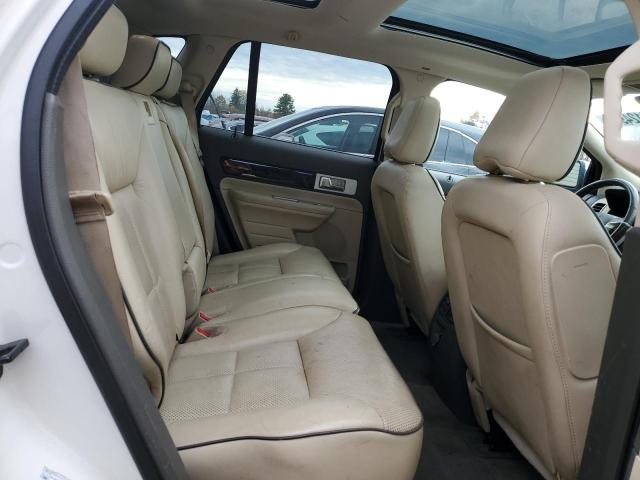 Photo 11 from auction – 2008 LINCOLN MKX with VIN 2LMDU88CX8BJ28095