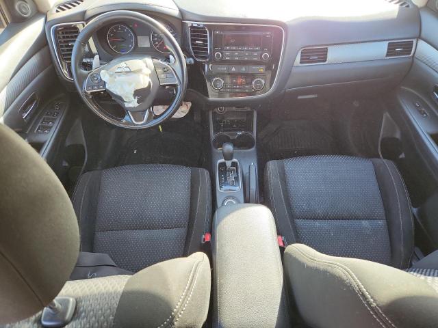 Photo 8 from auction – 2016 MITSUBISHI OUTLANDER with VIN JA4JZ3AX2GZ604365
