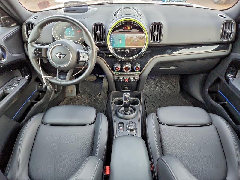 Photo 8 from auction – 2022 MINI COOPER S C with VIN WMZ83BR05N3N47618