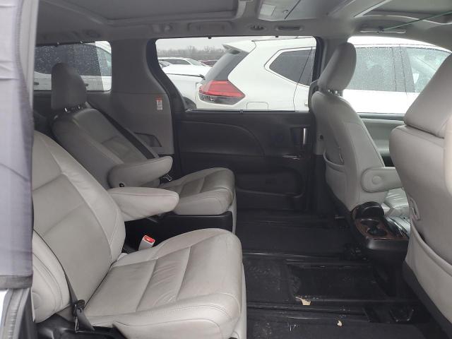 Photo 11 from auction – 2015 TOYOTA SIENNA XLE with VIN 5TDYK3DCXFS579152
