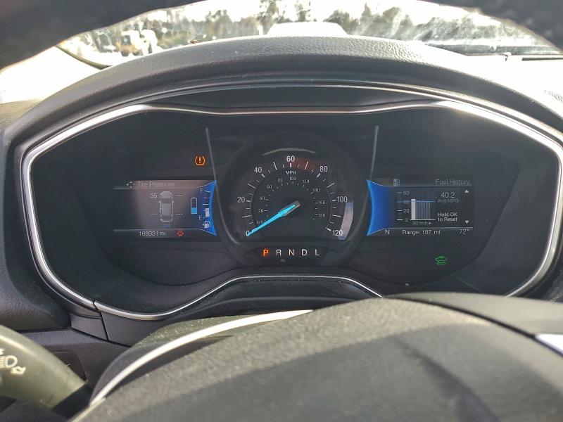 Photo 9 from auction – 2017 FORD FUSION with VIN 3FA6P0RU5HR256728