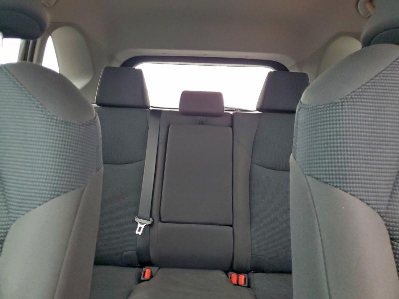 Photo 10 from auction – 2022 TOYOTA RAV4 LE with VIN 2T3F1RFV8NW317879
