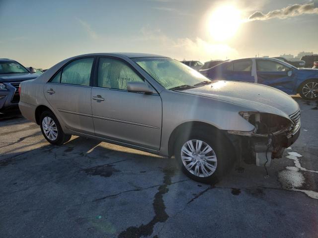 Photo 4 from auction – 2005 TOYOTA CAMRY LE with VIN 4T1BE32K15U094816