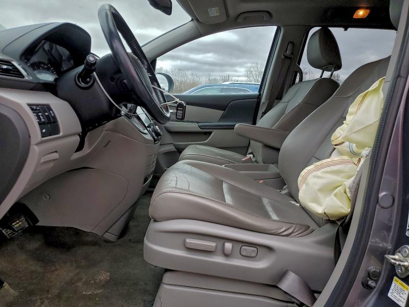 Photo 7 from auction – 2014 HONDA ODYSSEY EX with VIN 5FNRL5H6XEB082543