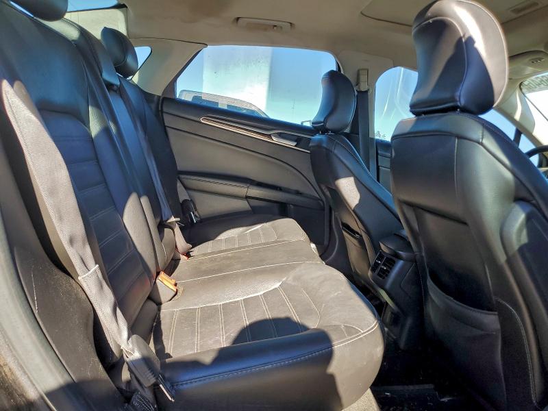 Photo 10 from auction – 2016 FORD FUSION SE with VIN 3FA6P0HD1GR213861