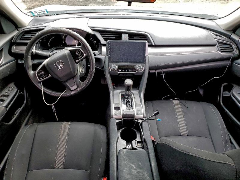 Photo 8 from auction – 2017 HONDA CIVIC LX with VIN 2HGFC2F55HH539187