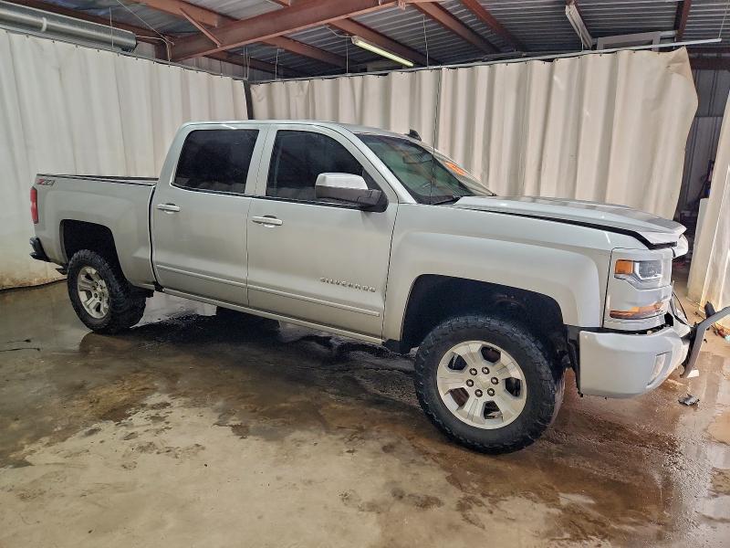 Photo 4 from auction – 2018 CHEVROLET SILVERADO with VIN 3GCUKREC8JG474424