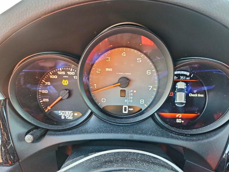 Photo 9 from auction – 2019 PORSCHE MACAN S with VIN WP1AB2A58KLB31360