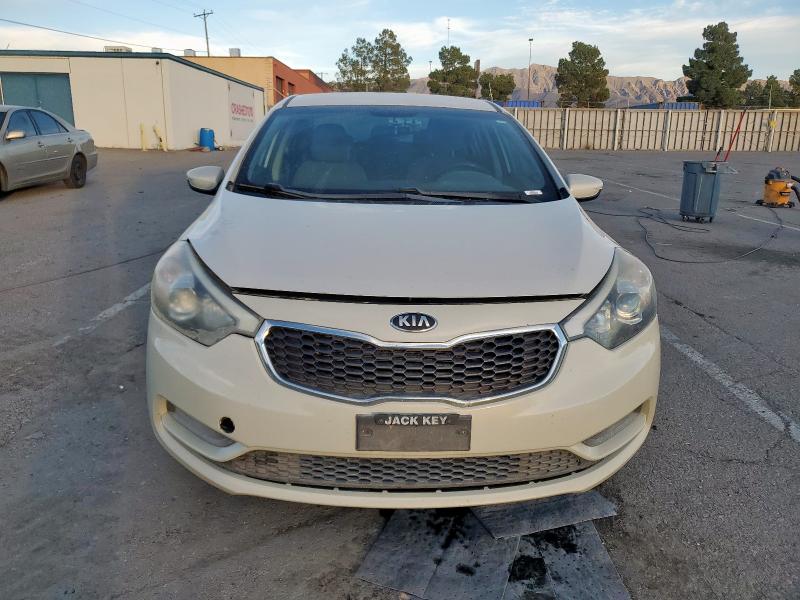 Photo 5 from auction – 2015 KIA FORTE LX with VIN KNAFK4A66F5365547