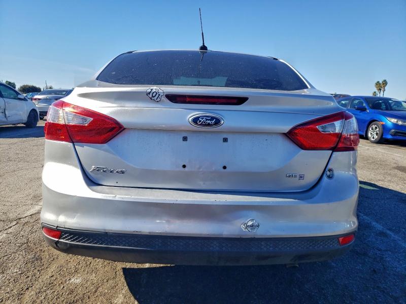 Photo 6 from auction – 2014 FORD FOCUS SE with VIN 1FADP3F26EL171273