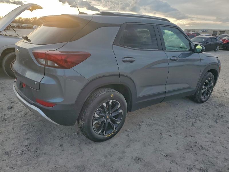 Photo 3 from auction – 2021 CHEVROLET TRAILBLAZER with VIN KL79MPS27MB119528
