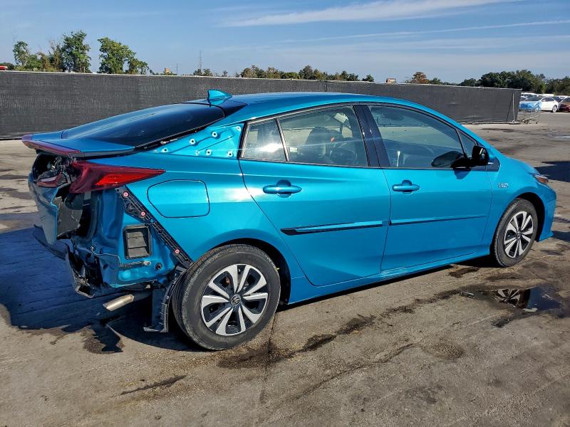 Photo 3 from auction – 2019 TOYOTA PRIUS PRIM with VIN JTDKARFP1K3106375
