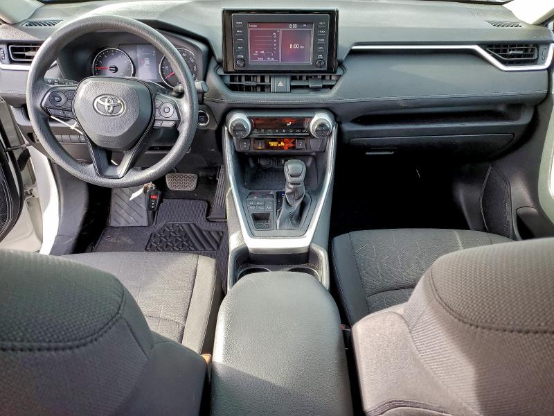 Photo 8 from auction – 2019 TOYOTA RAV4 XLE with VIN JTMP1RFV1KD513918