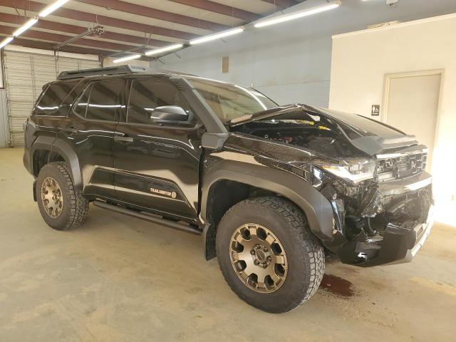 Photo 4 from auction – 2025 TOYOTA 4RUNNER LI with VIN JTEVB5BR4S5004207