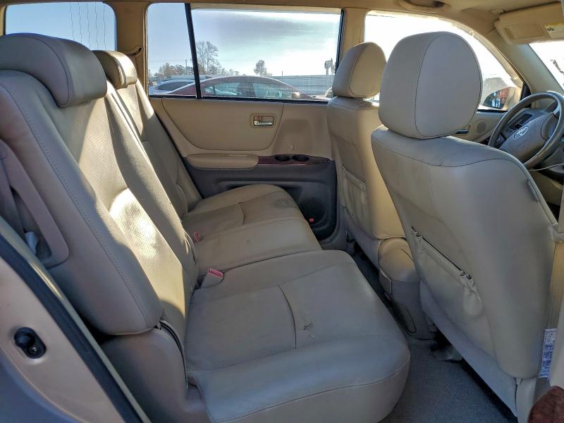 Photo 11 from auction – 2006 TOYOTA HIGHLANDER with VIN JTEEW21A360023123
