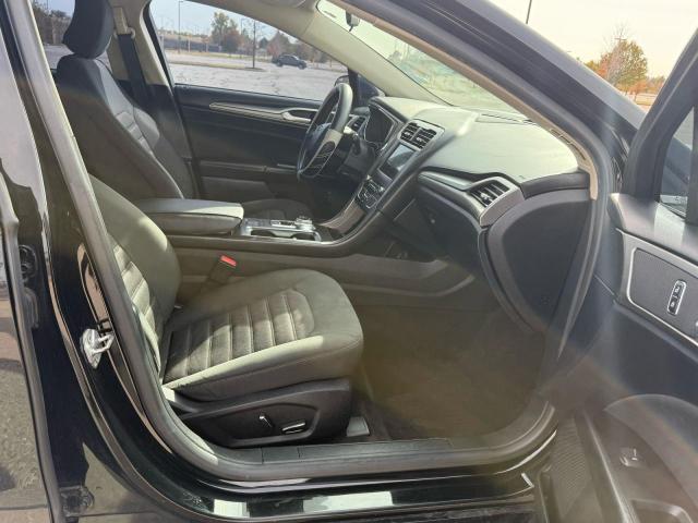 Photo 5 from auction – 2017 FORD FUSION SE with VIN 3FA6P0LU9HR398945