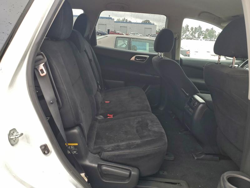Photo 11 from auction – 2015 NISSAN PATHFINDER with VIN 5N1AR2MNXFC650386